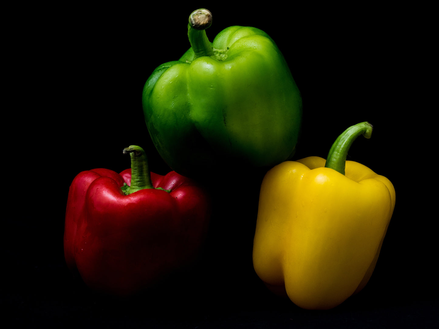 <a href="https://www.freepik.com/free-photo/side-view-bell-pepper-horizontal_7200076.htm">Image by 8photo on Freepik</a>